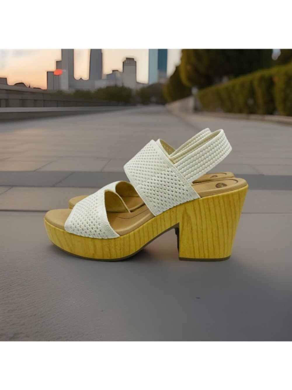 Dr Scholls Shoes Womens Size 8.5 M White Clogs Heels Sandals Strappy Comfort - Picture 2 of 11